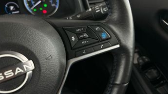 Nissan Leaf 39kWh Tekna (150 ps) - BLIND SPOT ASSIST - INTELLIGENT LANE INTE