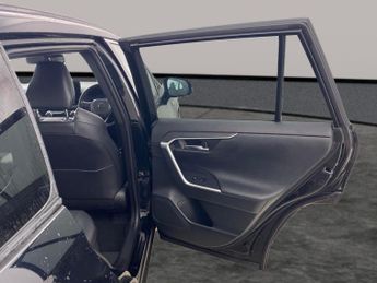 Suzuki Across 2.5 18.1kWh Plug-in E-CVT 4WD (287 ps) - CRUISE - PADDLE SHIFT