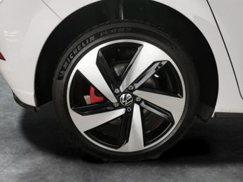 Volkswagen Polo 2.0 TSI GTI DSG (207 ps) - WIFI - BLUETOOTH