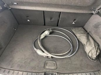 Mercedes-Benz EQA EQA 350 66.5kWh AMG Line 4MATIC (292 ps) - ADAPTIVE LIGHTS - HEA