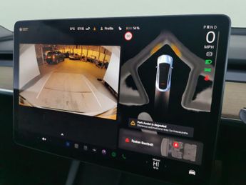 Tesla Model Y SUV RWD (346 ps) - HEATED LEATHER - HEATED STEERING - BLIND SPOT