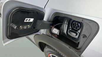 Vauxhall Mokka Electric 50kWh SRi Premium (136 ps) - HEATED SEATS - HEATED STEERING