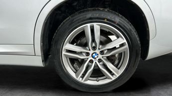 BMW X1 2.0 20i GPF M Sport DCT sDrive (192 ps) - ADAPTIVE LED LIGHTS