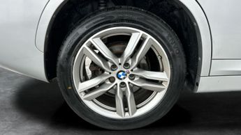 BMW X1 2.0 20i GPF M Sport DCT sDrive (192 ps) - ADAPTIVE LED LIGHTS