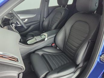 Mercedes-Benz EQC EQC 400 80kWh AMG Line (Premium) 4MATIC (408 ps) - REVERSE CAM -