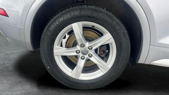 Audi Q5 2.0 TDI 40 Sport S Tronic quattro (190 ps) - XENONS - BLUETOOTH 