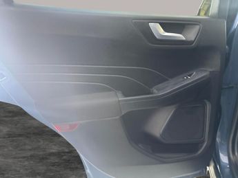 Ford Kuga 1.5 EcoBlue Zetec (120 ps) - PARK SENSORS - 17IN ALLOYS - AIR CO