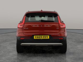 Volvo XC40 1.5 T3 Momentum Pro (163 ps) - BLUETOOTH - CLIMATE CONTROL - DAB
