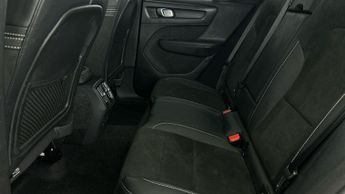 Volvo XC40 Recharge Twin 78kWh Ultimate AWD (408 ps) - SURROUND VIEW - PARK