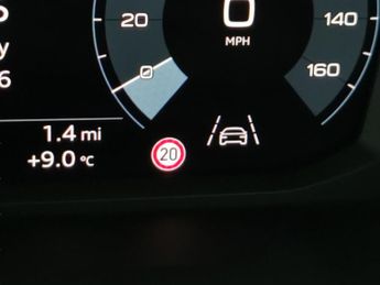 Audi Q3 1.4 TFSIe 45 Technik Plug-in S Tronic 13kWh (245 ps) - BLUETOOTH