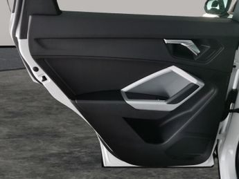 Audi Q3 1.4 TFSIe 45 Technik Plug-in S Tronic 13kWh (245 ps) - BLUETOOTH