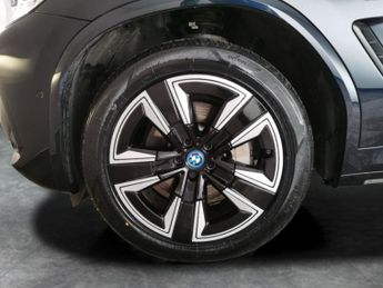 BMW iX3 80kWh M Sport (286 ps) - REVERSE CAM - LEATHER - HEATED SEATS