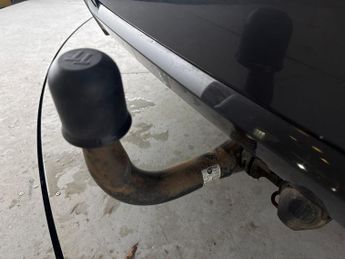 BMW 3 Series 2.0 330e 12kWh M Sport Touring Plug-in xDrive (292 ps) - HEATED 