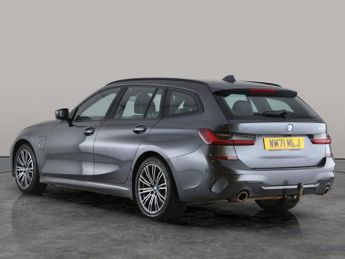 BMW 3 Series 2.0 330e 12kWh M Sport Touring Plug-in xDrive (292 ps) - HEATED 