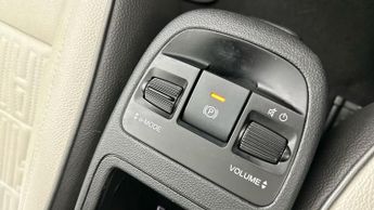 Fiat 500e 42kWh La Prima (118 ps) - BLUETOOTH - SPEED LIMIT RECOG - AIR CO