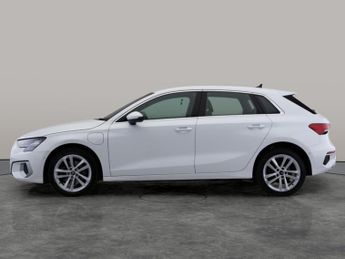 Audi A3 1.4 TFSIe 40 Sport Sportback Plug-in S Tronic 13kWh (204 ps) - D