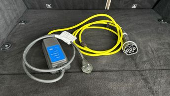 Land Rover Range Rover Sport 2.0 P400e 13.1kWh HSE GPF Plug-in 4WD (404 ps) - CLIMATE CONTROL