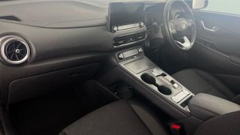 Hyundai Kona 39kWh Premium (10.5kW Charger) (136 ps) - HEATED SEATS - HEATED 