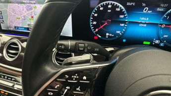 Mercedes-Benz E Class 2.0 E300de 13.5kWh AMG Line Plug-in G-Tronic+ (306 ps) - NAV