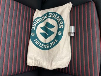 Suzuki Across 2.5 18.1kWh Plug-in E-CVT 4WD (287 ps) - CRUISE - PADDLE SHIFT