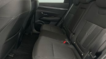 Hyundai Tucson 1.6 h T-GDi 13.8kWh Premium Plug-in 4WD (265 ps) - HEATED STEERI