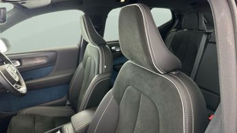 Volvo XC40 Recharge 69kWh Ultimate (231 ps) - SURROUND VIEW - PARK ASSIST -