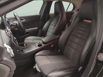 Mercedes-Benz GLA 1.6 GLA180 GPF Urban Edition 7G-DCT (122 ps) - BLUETOOTH - CRUIS