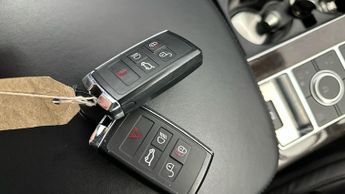 Land Rover Range Rover 3.0 SD V6 Vogue 4WD (275 ps) - TV FUNCTION - LANE DEPARTURE  - B