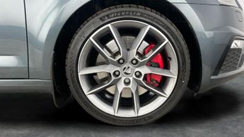 Skoda Octavia 2.0 TSI GPF vRS DSG (245 ps) - PADDLE SHIFT - AIR CON - SD CARD 