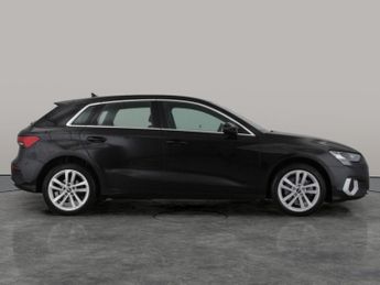 Audi A3 1.4 TFSIe 40 Sport Sportback Plug-in S Tronic 13kWh (204 ps) - L