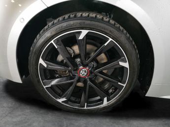 Toyota Corolla 2.0 VVT-h GR SPORT CVT (196 ps) - PARK ASSIST - LED - REVERSE CA