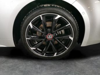 Toyota Corolla 2.0 VVT-h GR SPORT CVT (196 ps) - PARK ASSIST - LED - REVERSE CA