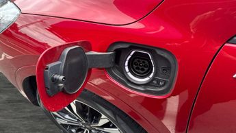 Ford Kuga 2.5 EcoBoost Duratec 14.4kWh ST-Line X Plug-in CVT (225 ps) - FO