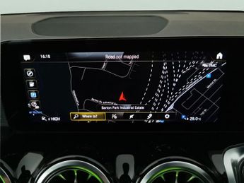 Mercedes-Benz EQB EQB 350 66.5kWh AMG Line 4MATIC (292 ps) - NAV - ALCANTARA - MIR