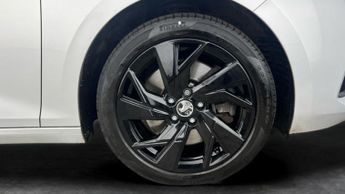 Vauxhall Astra 1.6 12.4kWh GS Plug-in (180 ps) - HEATED SEATS - NAV - HEATED ST