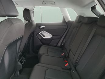 Audi Q3 1.4 TFSIe 45 Technik Plug-in S Tronic 13kWh (245 ps) - BLUETOOTH