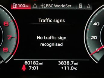 Audi A4 Avant 40 TFSI 204 Sport S Tronic [Tech Pack] - ACTIVE LANE ASSIST - CA