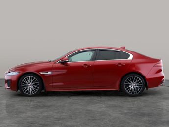 Jaguar XE 2.0 D180 R-Dynamic S (180 ps) - PADDLE SHIFT - SPEED LIMIT RECOG