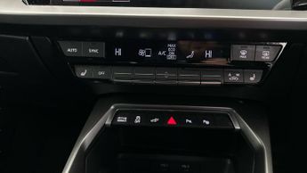 Audi A3 1.4 TFSIe 40 Sport Sportback Plug-in S Tronic 13kWh (204 ps) - D