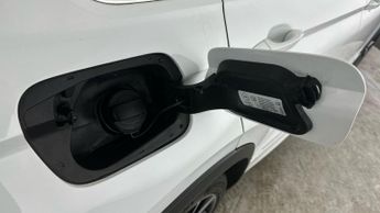 Volkswagen Tiguan 1.5 TSI R-Line DSG (150 ps) - CLIMATE CONTROL - SD CARD MEDIA IN