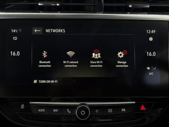 Vauxhall Corsa Electric 50kWh Elite Nav (7.4Kw Charger) (136 ps) - NAV - HEATED STEERING