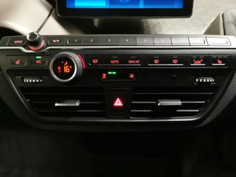 BMW i3 42.2kWh (170 ps) - CARPLAY - LED - NAV