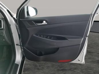 Hyundai Tucson 1.6 T-GDi SE Nav DCT (177 ps) - LANE DEPARTURE  - BLUETOOTH - CR