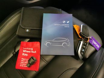 BMW iX3 80kWh M Sport Pro (286 ps) - GESTURE CONTROL - HUD - PARK ASSIST