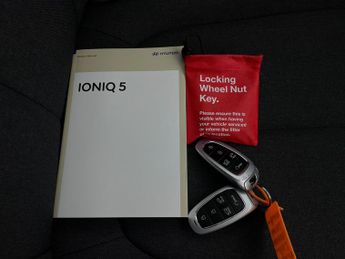 Hyundai Ioniq 5 58kWh SE Connect (170 ps) - LED - REVERSE CAM - NAV