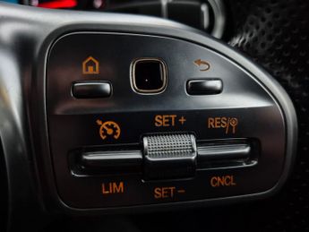 Mercedes-Benz C Class 1.5 C200 MHEV EQ Boost AMG Line G-Tronic+ (198 ps) - COMFORT PAC