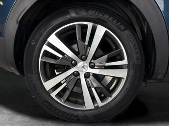Peugeot 3008 1.6 13.2kWh Allure Plug-in e-EAT (225 ps) - BLIND SPOT ASSIST - 