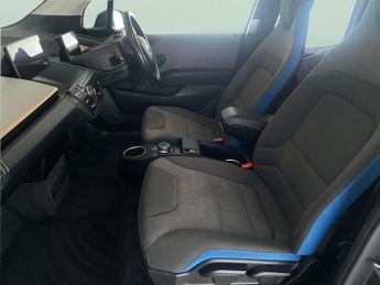 BMW i3 42.2kWh (170 ps) - ADDITIONAL 12V POWER SOCKET - PERFORMANCE CON