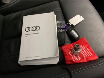 Audi A3 1.4 TFSIe 40 S line Sportback Plug-in S Tronic 13kWh (204 ps) - 