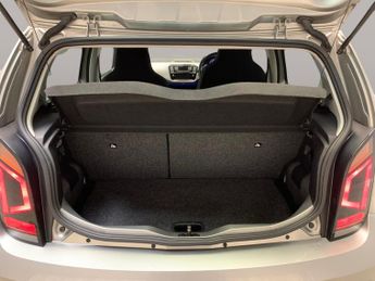 Volkswagen E-up! 18.7kWh e-up! (82 ps) - CLIMATE CONTROL - DAB - PRIVACY GLASS